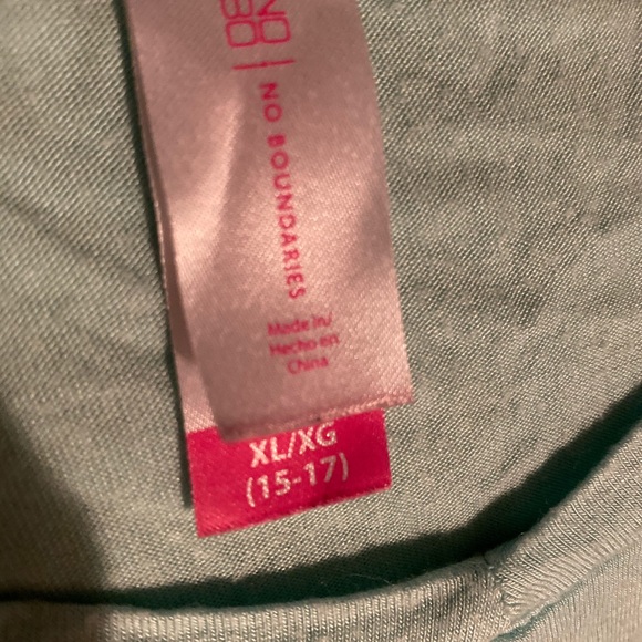 🔴Comfy top - Picture 3 of 3